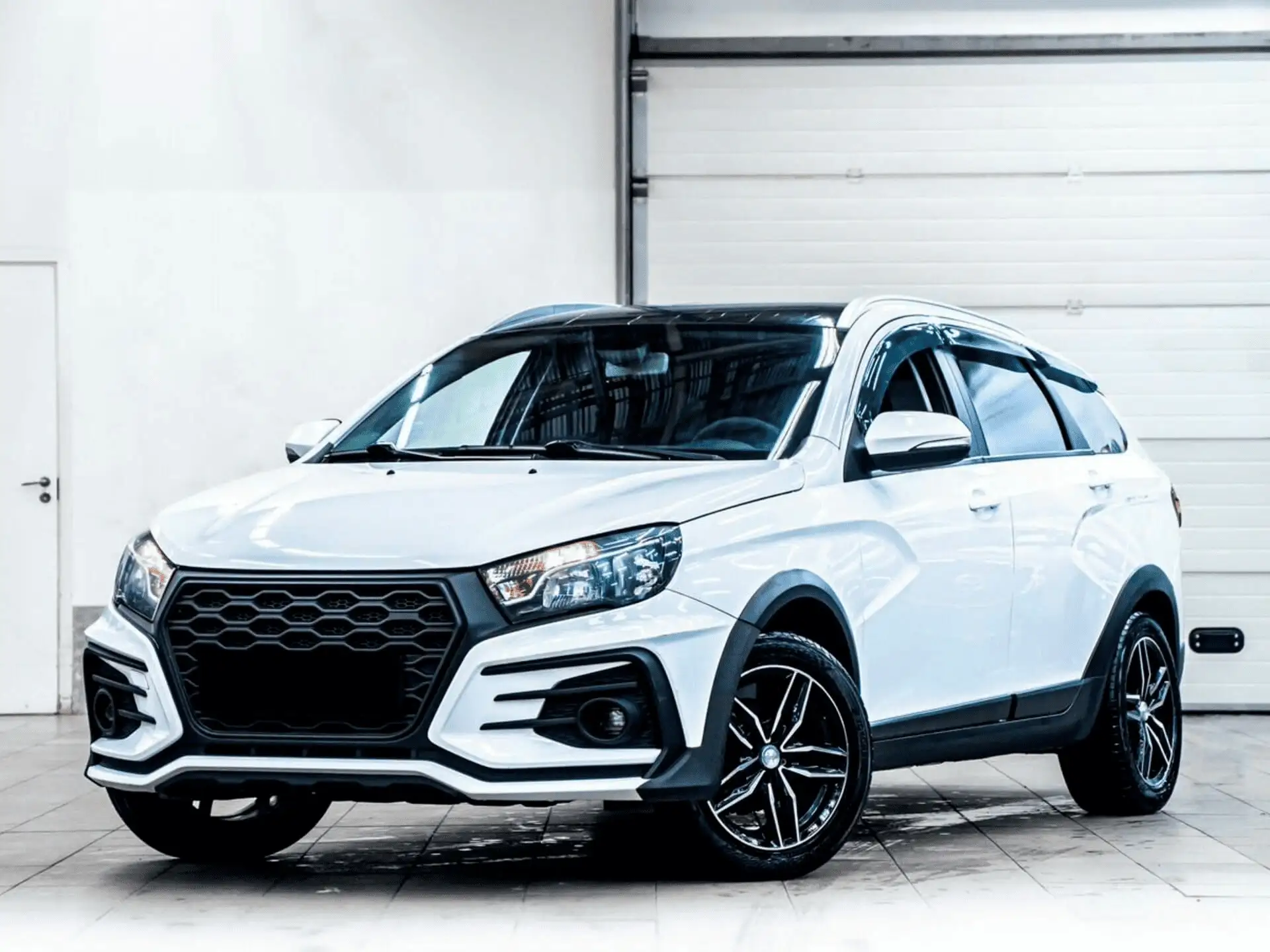 Lada Vesta SW Cross по цене от 1 866 000 рублей