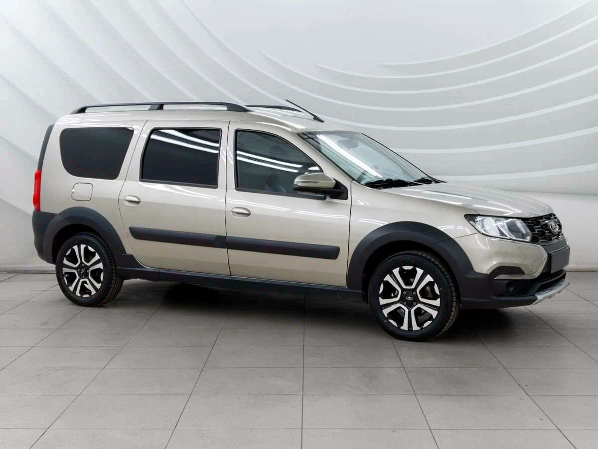 Lada Largus Cross купить по цене от 1 444 000 рублей