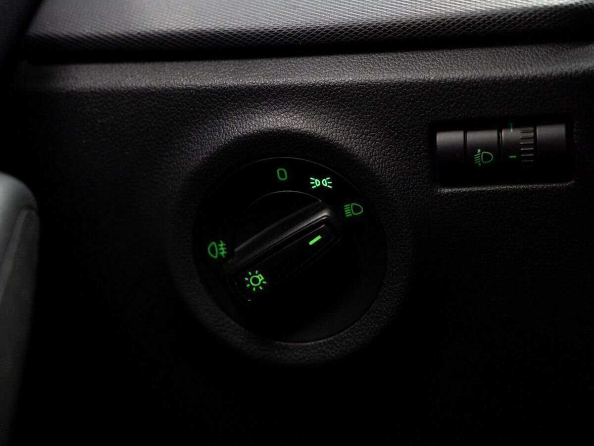 Продажа Б/У Шкода Рапид. Фото: #16