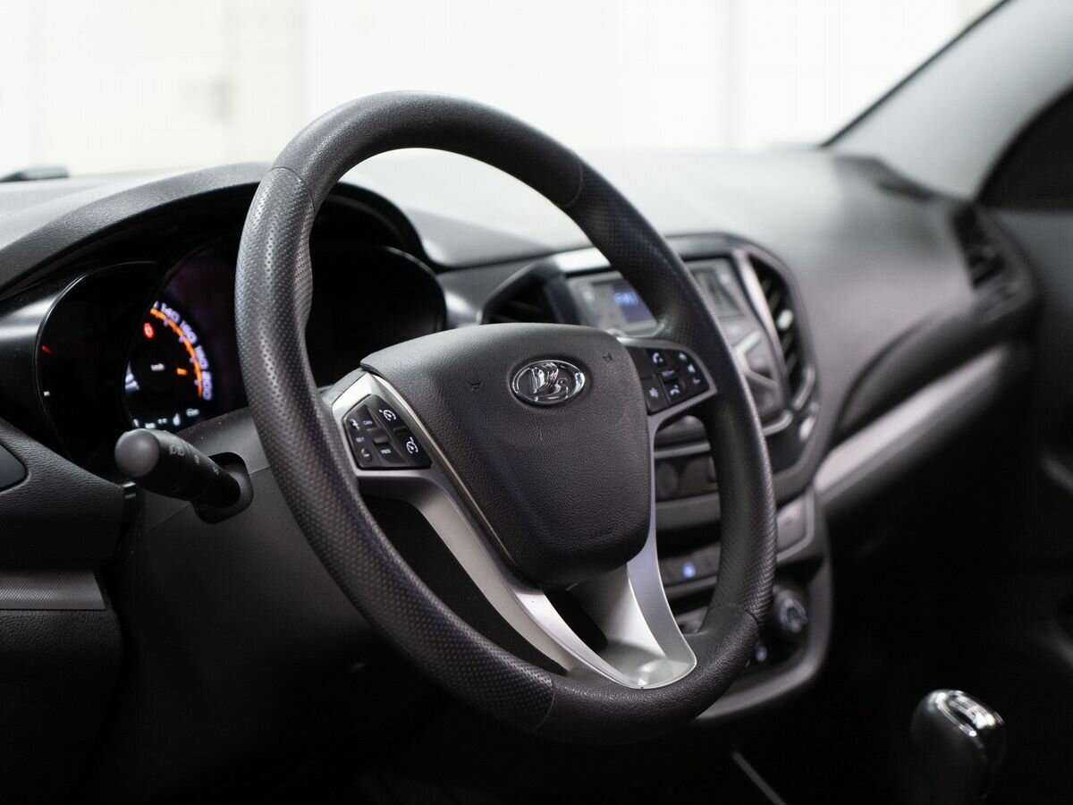 Продажа Б/У Лада (ВАЗ) Веста. Фото: #4