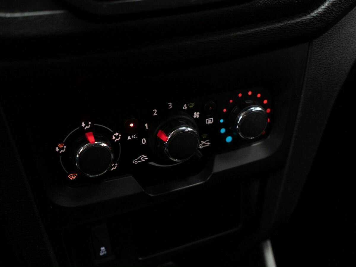 Продажа Б/У Лада (ВАЗ) ИКСРЭЙ. Фото: #9