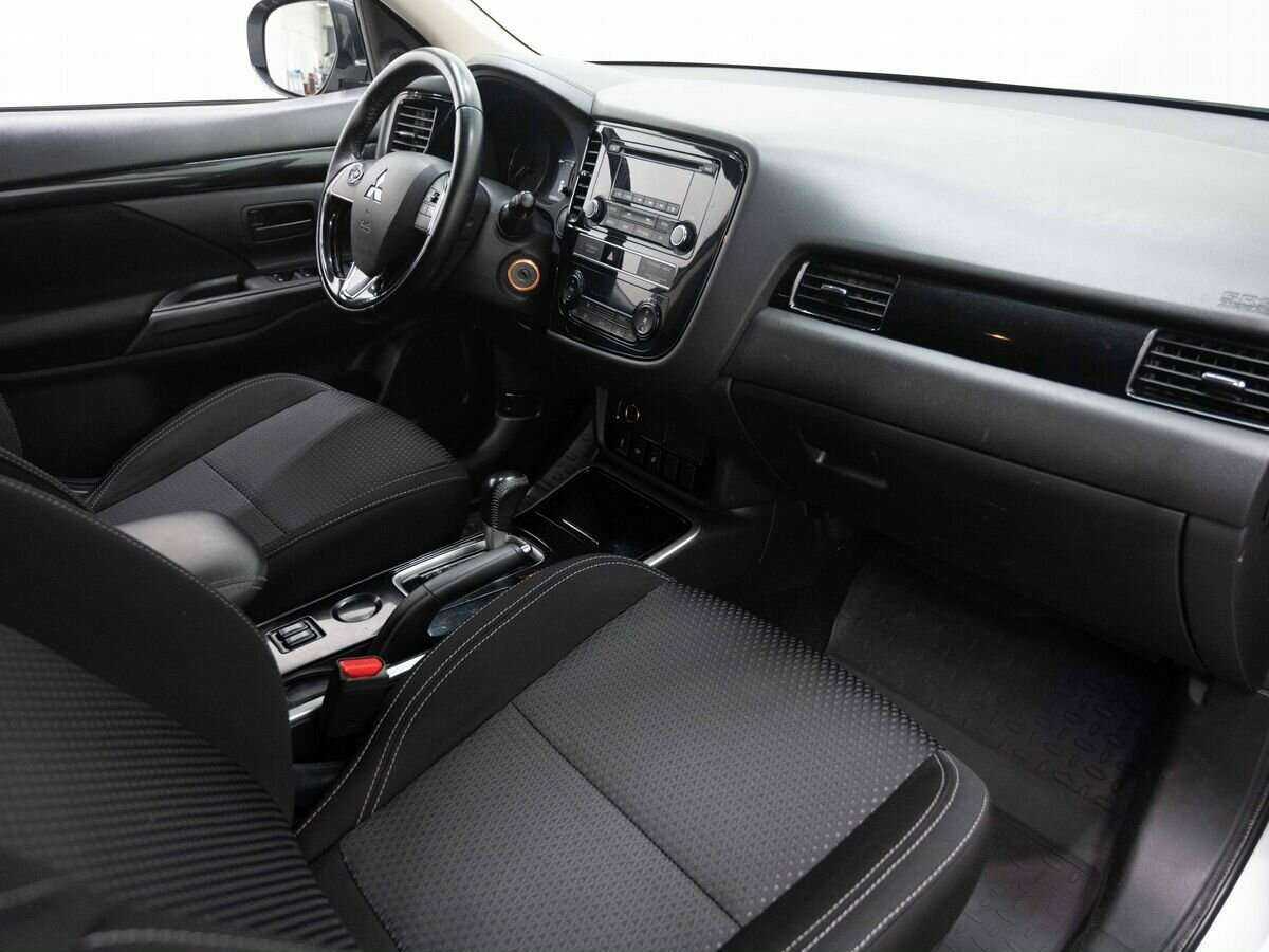 Продажа Б/У Митсубиши Оутлэндер. Фото: #10