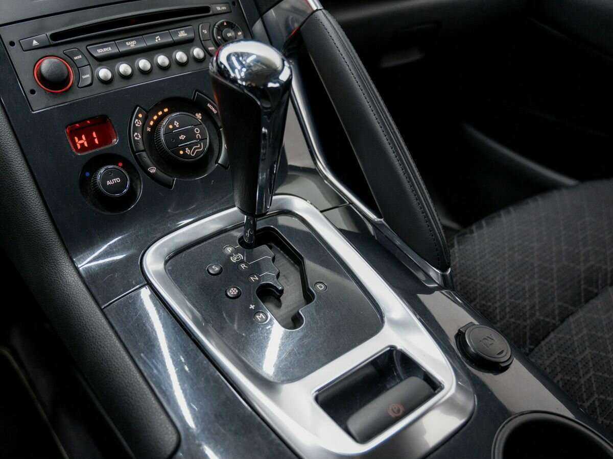 Продажа Б/У Пежо 3008. Фото: #17