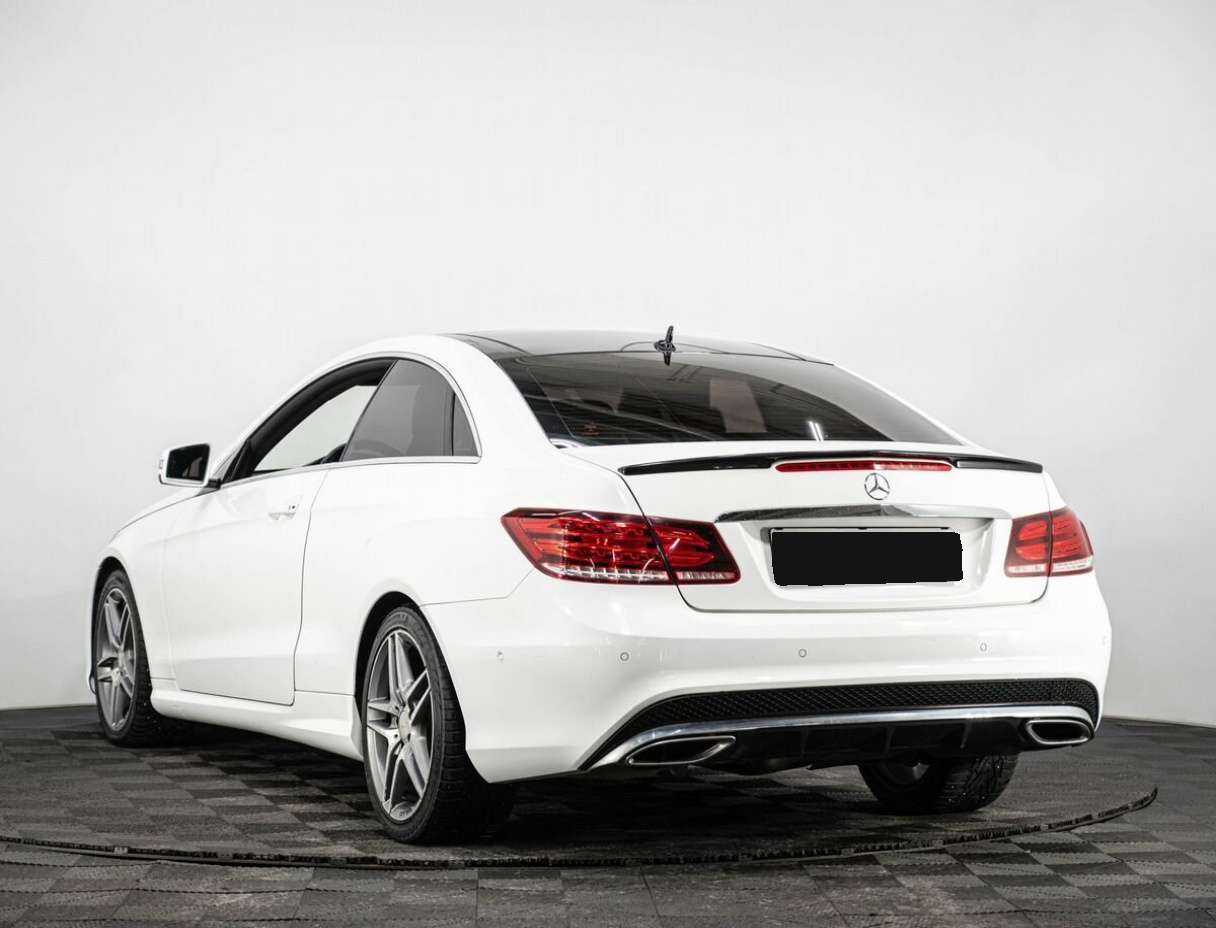 Продажа Б/У Мерседес-Бенц Е-Класс. Фото: #3