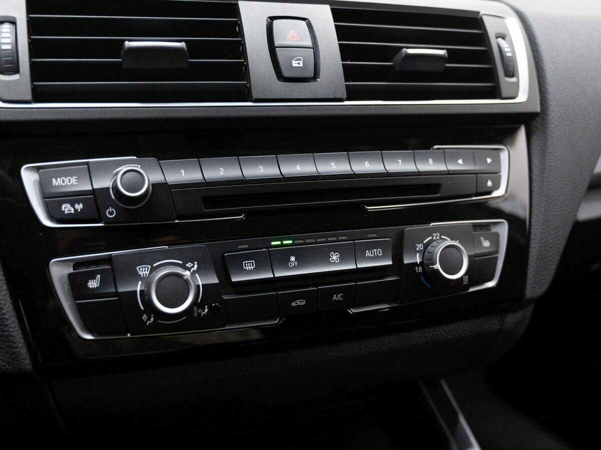 Продажа Б/У БМВ 1 серии. Фото: #16