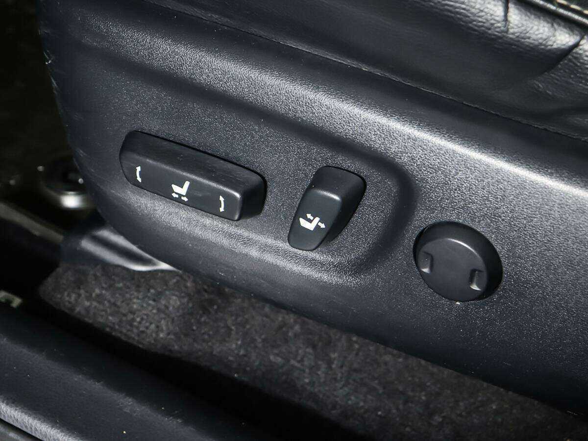 Продажа Б/У Тойота Рав4. Фото: #16