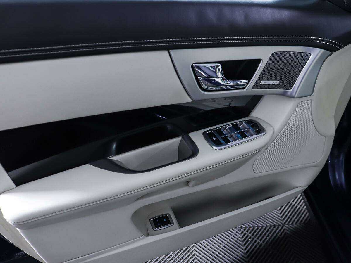 Продажа Б/У Ягуар ИксФ. Фото: #15