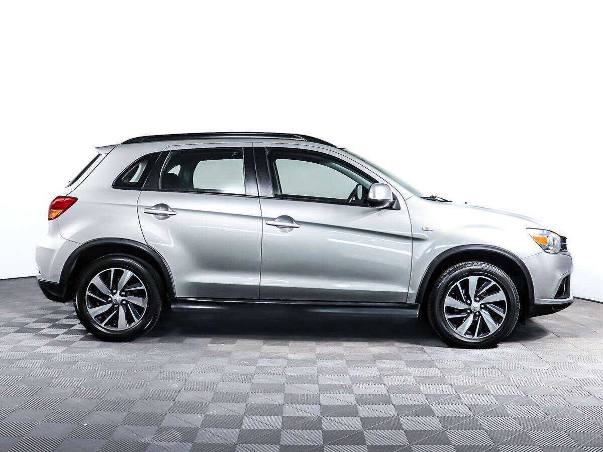 Продажа Б/У Митсубиши АС-Икс. Фото: #3