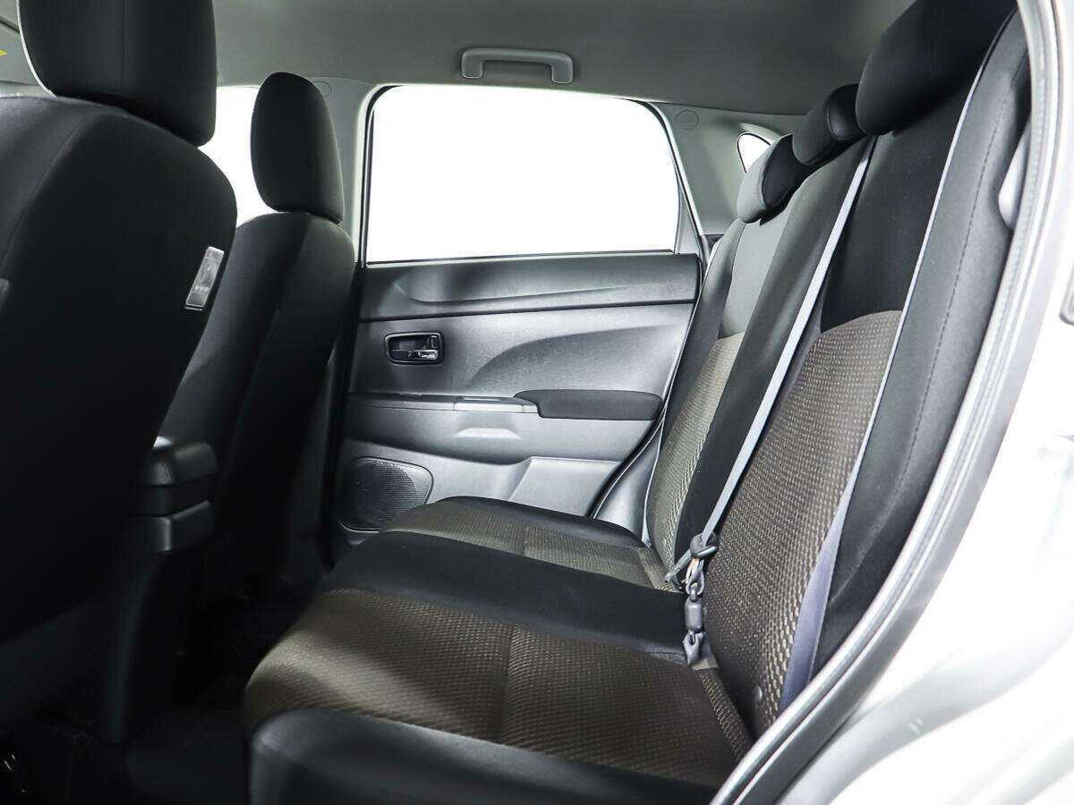 Продажа Б/У Митсубиши АС-Икс. Фото: #9