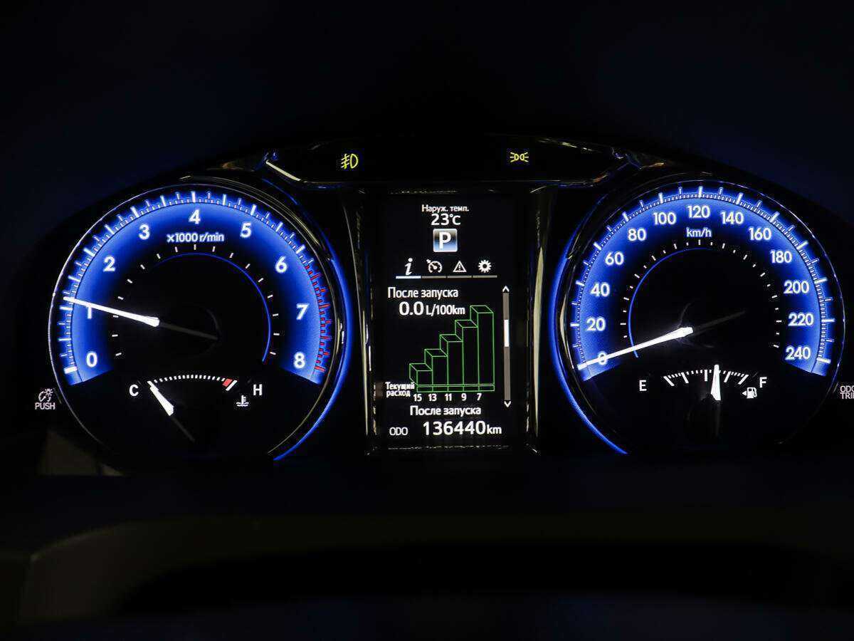 Продажа Б/У Тойота Камри. Фото: #13