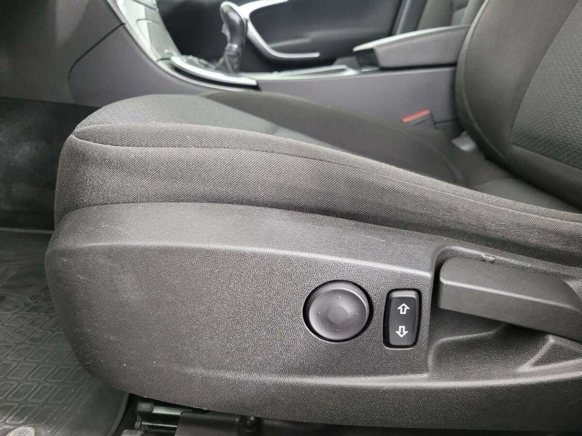 Продажа Б/У Опель Инсигния. Фото: #9