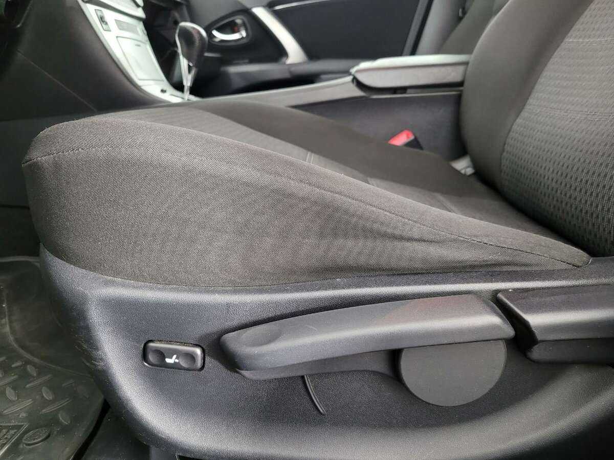 Продажа Б/У Тойота Авенсис. Фото: #9