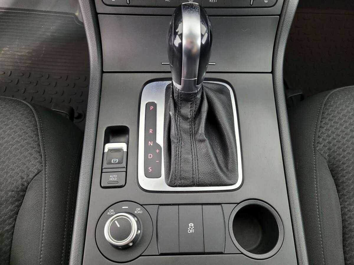 Продажа Б/У Фольксваген Туарег. Фото: #12