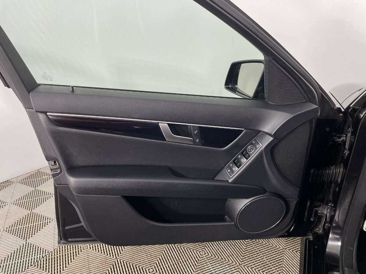 Продажа Б/У Мерседес-Бенц Ц-Класс. Фото: #7