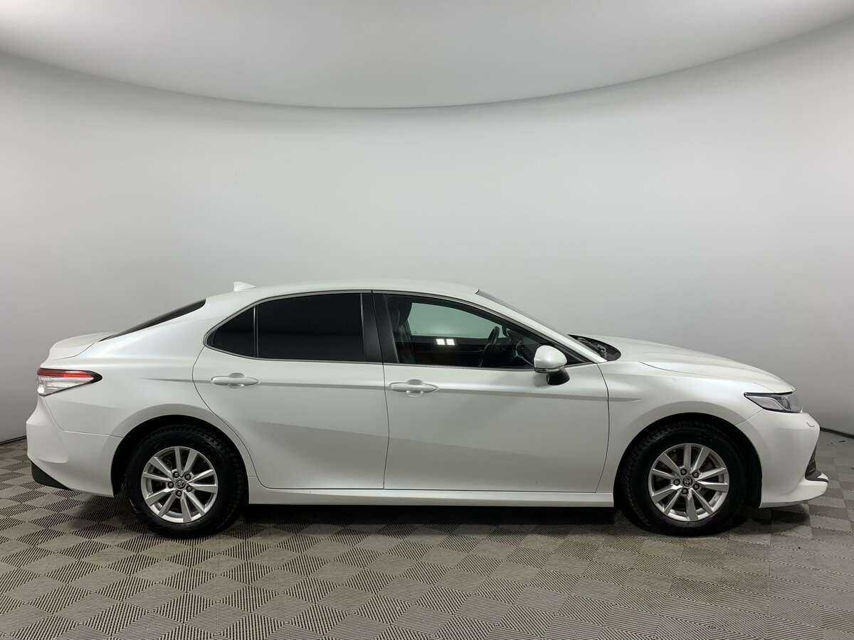 Продажа Б/У Тойота Камри. Фото: #3