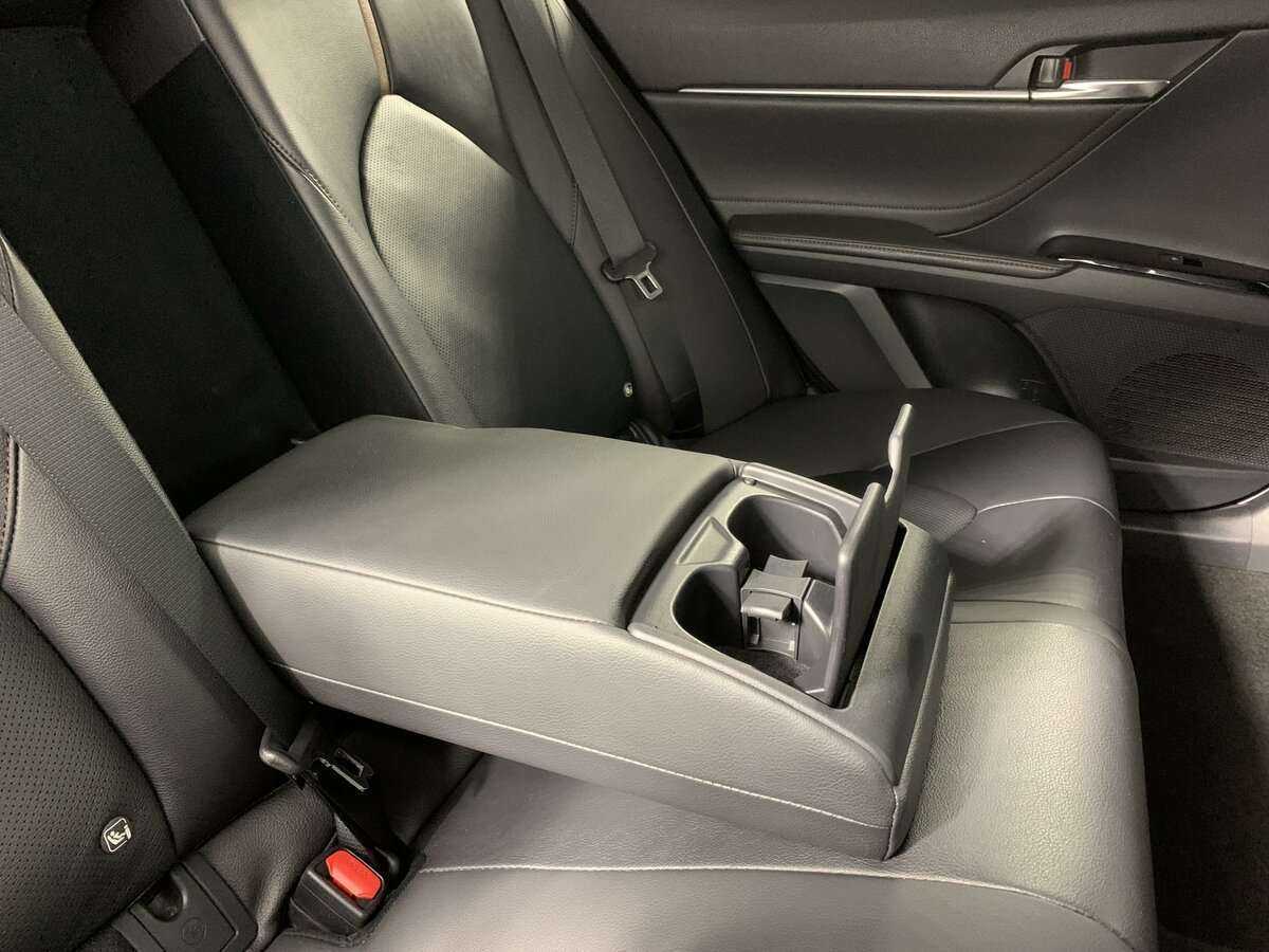 Продажа Б/У Тойота Камри. Фото: #16