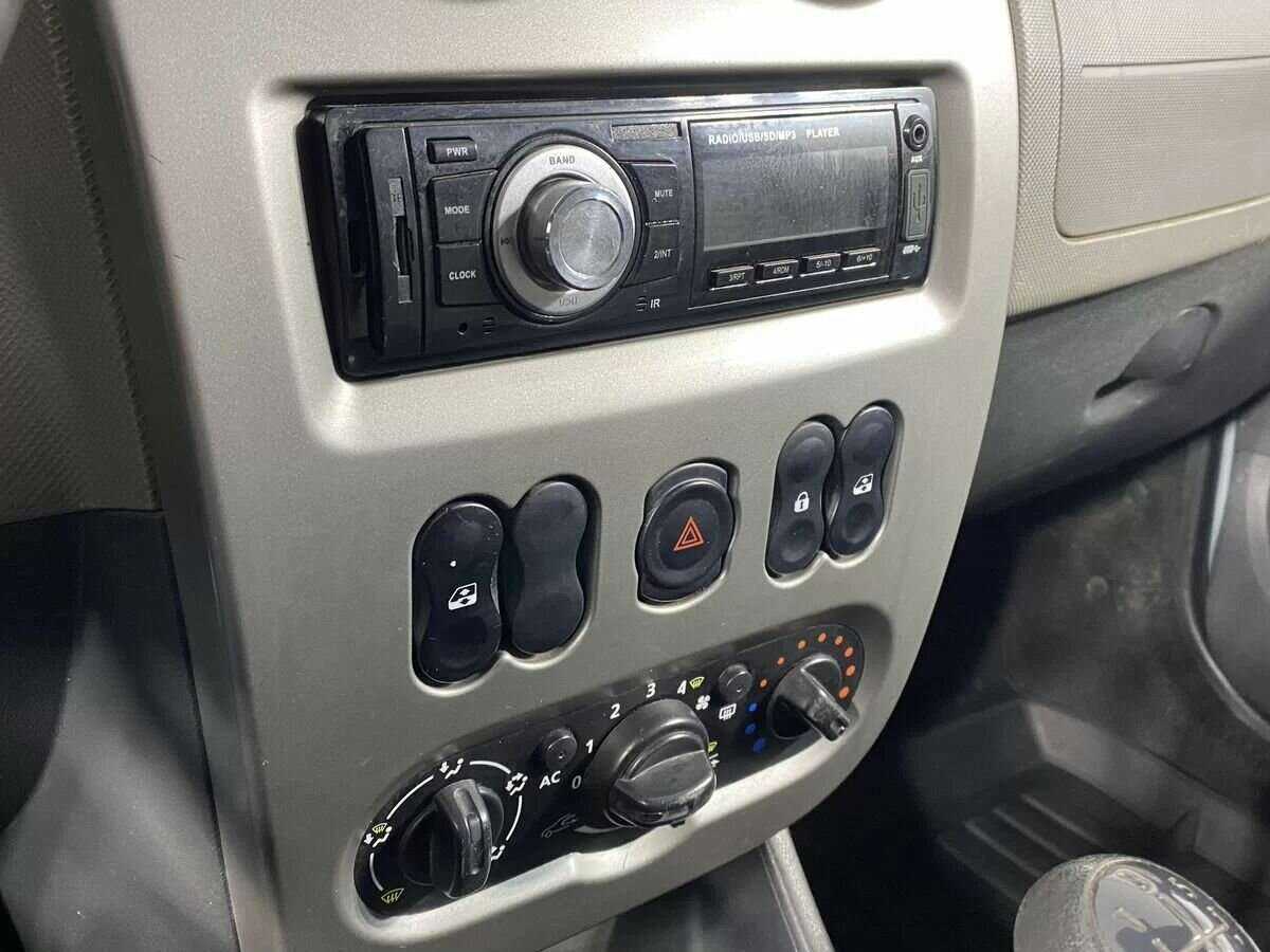 Продажа Б/У Рено Логан. Фото: #8