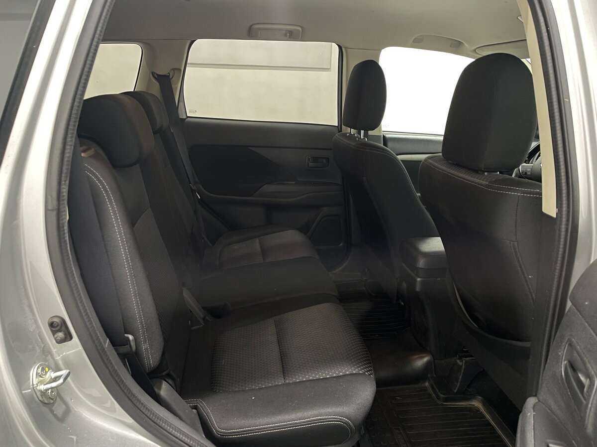 Продажа Б/У Митсубиши Оутлэндер. Фото: #6