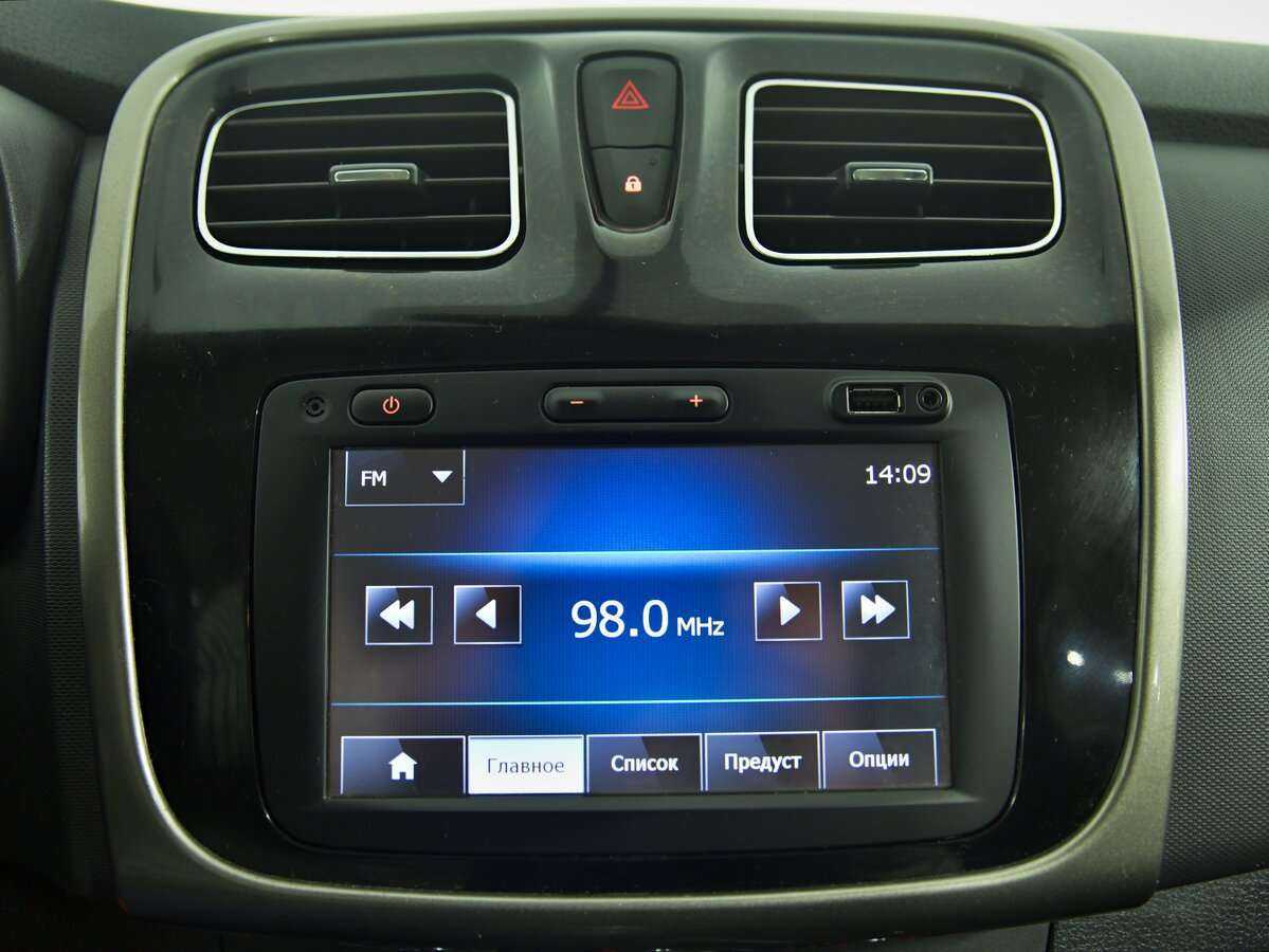 Продажа Б/У Рено Логан. Фото: #11