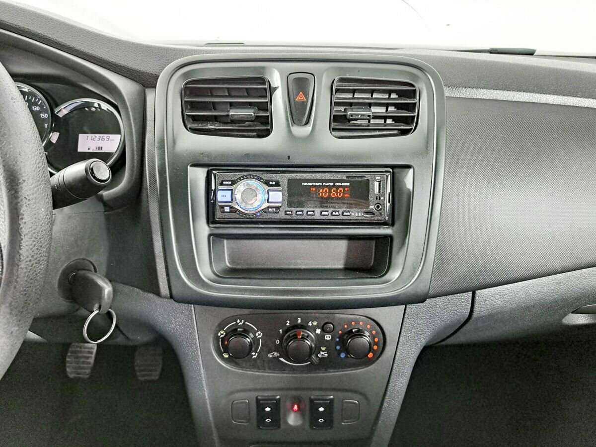 Продажа Б/У Рено Логан. Фото: #14