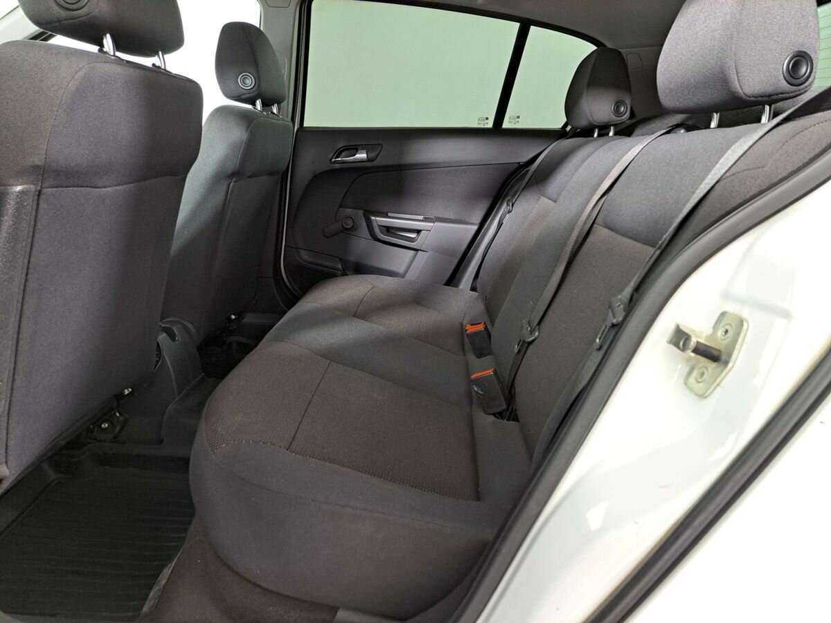 Продажа Б/У Опель Астра. Фото: #9