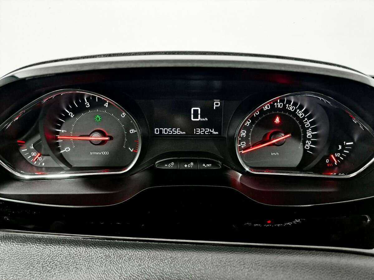 Продажа Б/У Пежо 208. Фото: #10