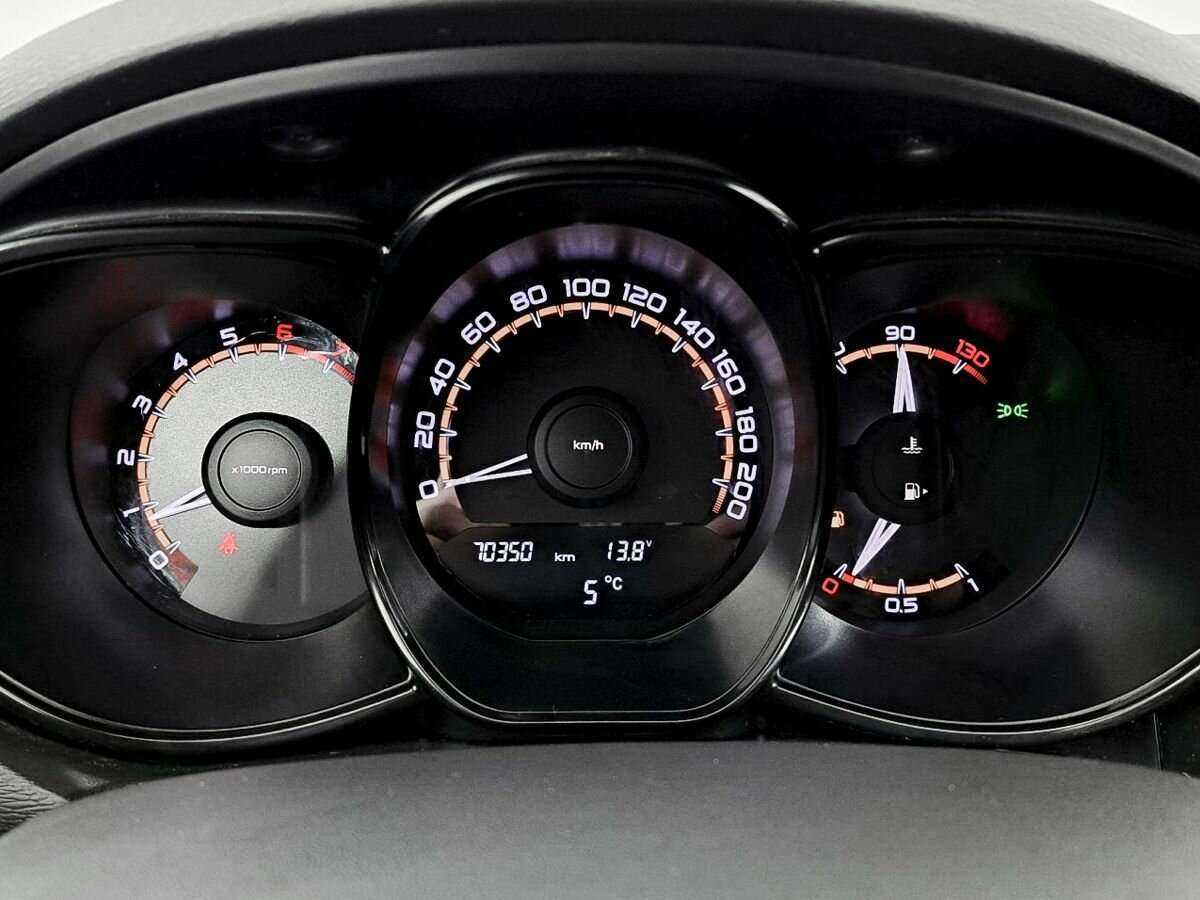 Продажа Б/У Лада (ВАЗ) Веста. Фото: #10