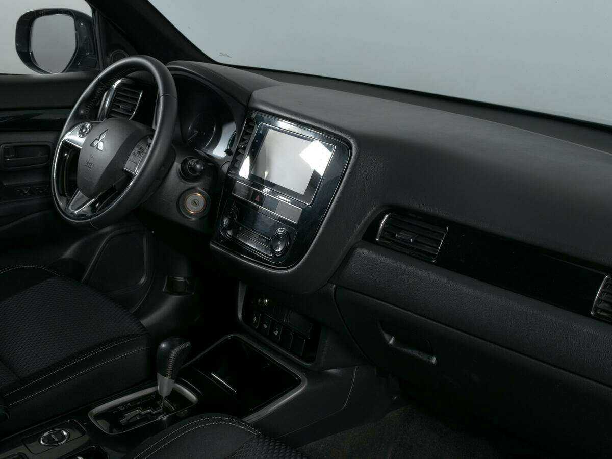 Продажа Б/У Митсубиши Оутлэндер. Фото: #5