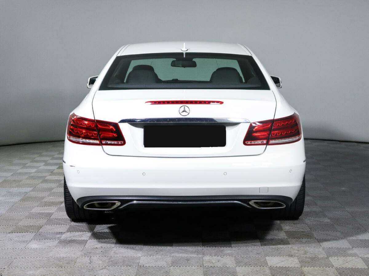 Продажа Б/У Мерседес-Бенц Е-Класс. Фото: #3