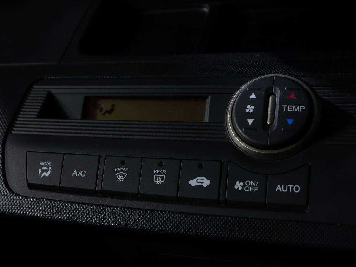 Продажа Б/У Хонда Фрид. Фото: #14