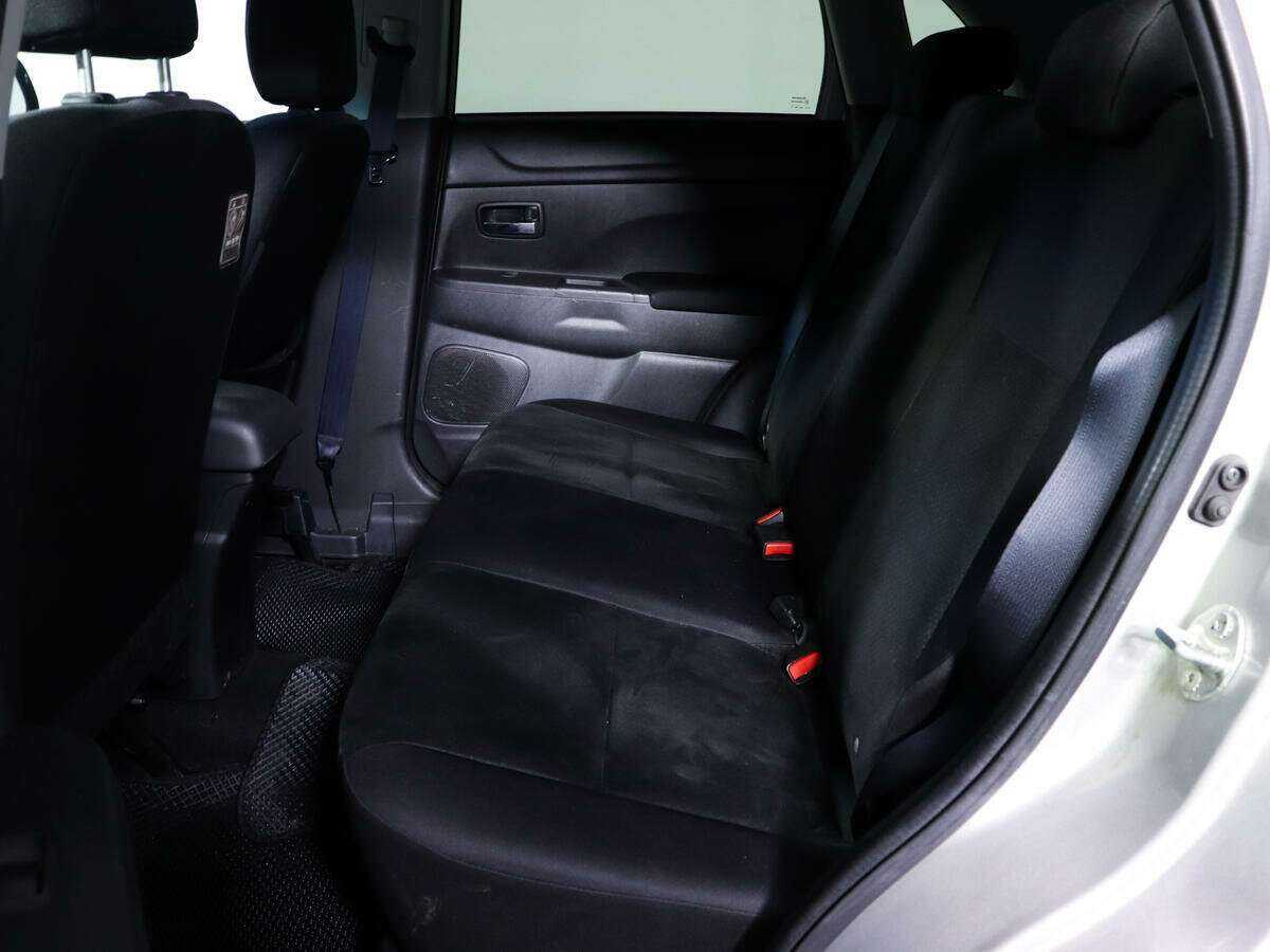 Продажа Б/У Митсубиши АС-Икс. Фото: #9