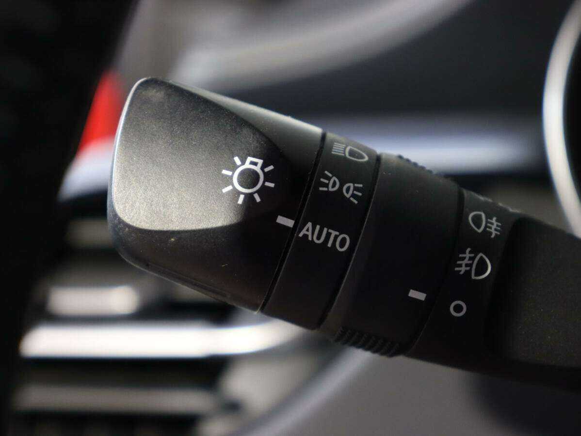 Продажа Б/У Тойота Ц-ШР. Фото: #15