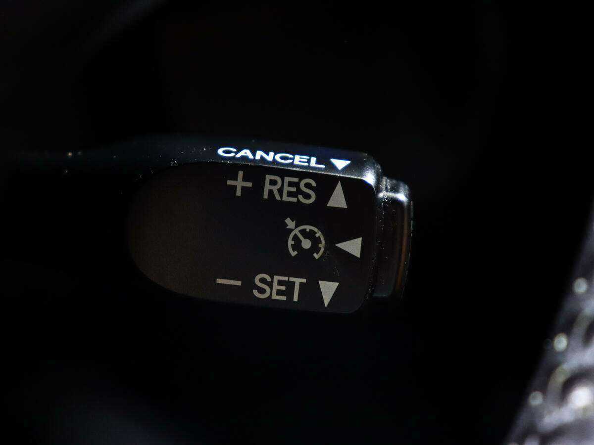 Продажа Б/У Тойота Камри. Фото: #17