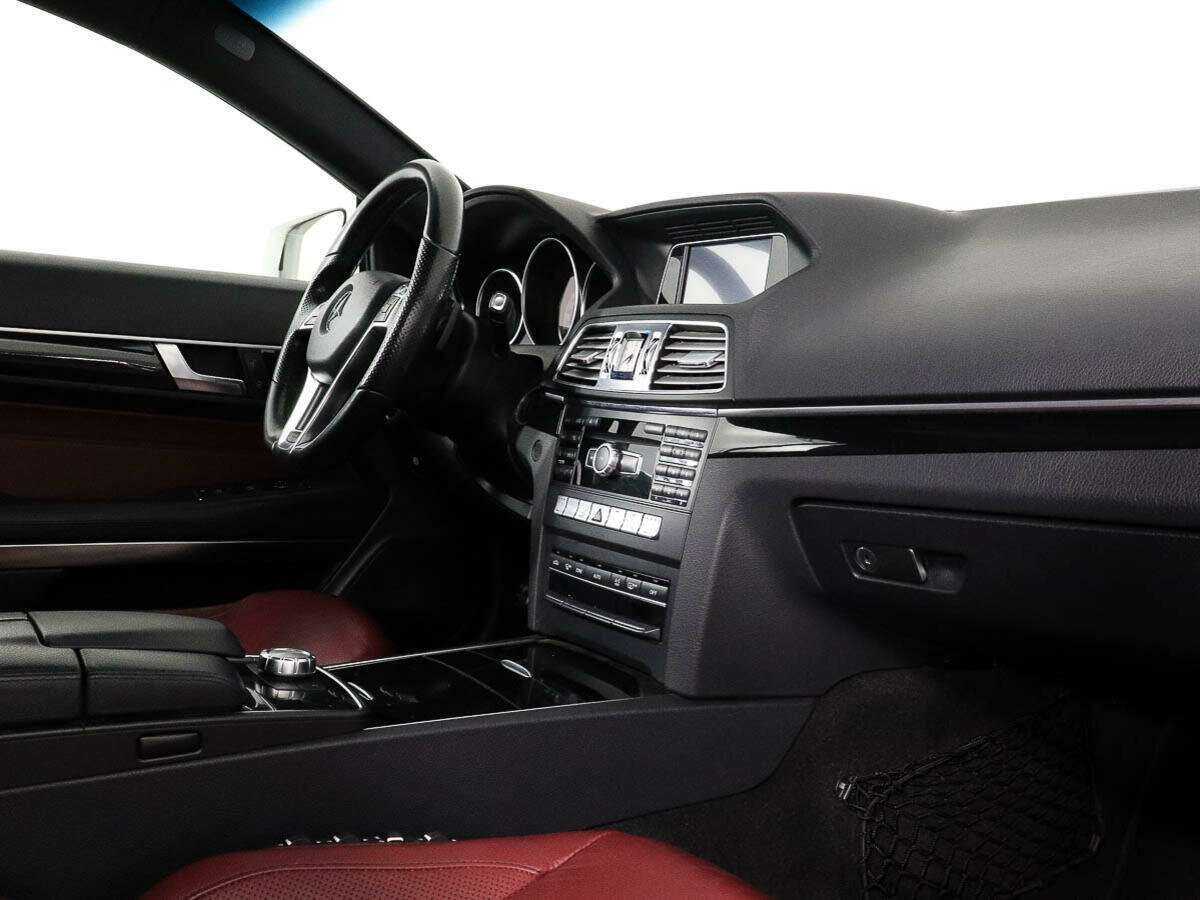 Продажа Б/У Мерседес-Бенц Е-Класс. Фото: #5