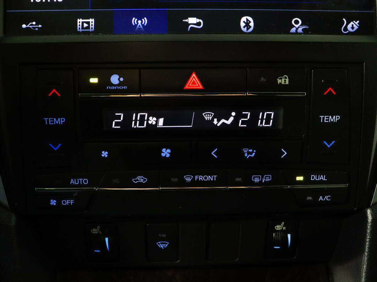 Продажа Б/У Тойота Камри. Фото: #17