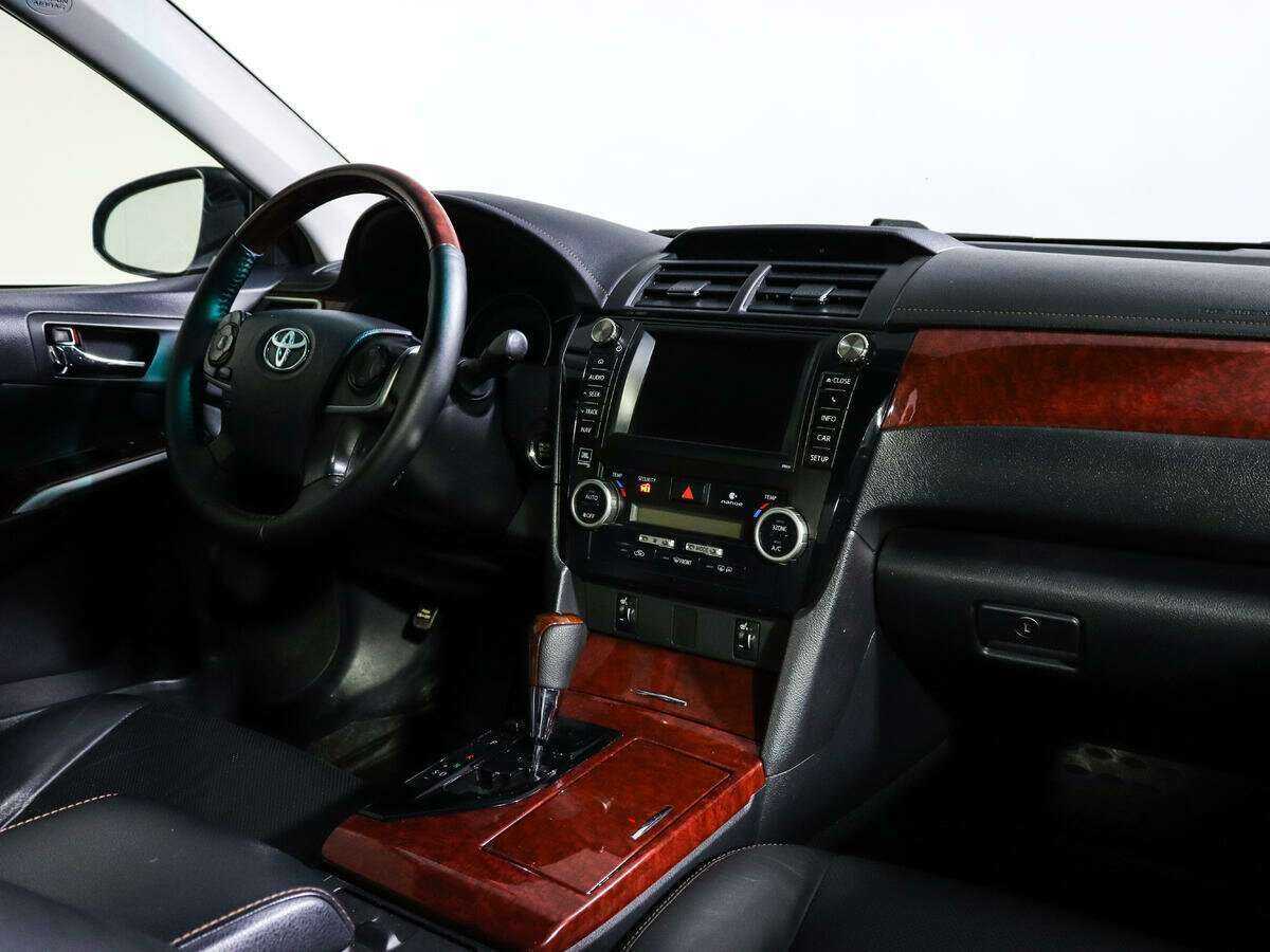 Продажа Б/У Тойота Камри. Фото: #6