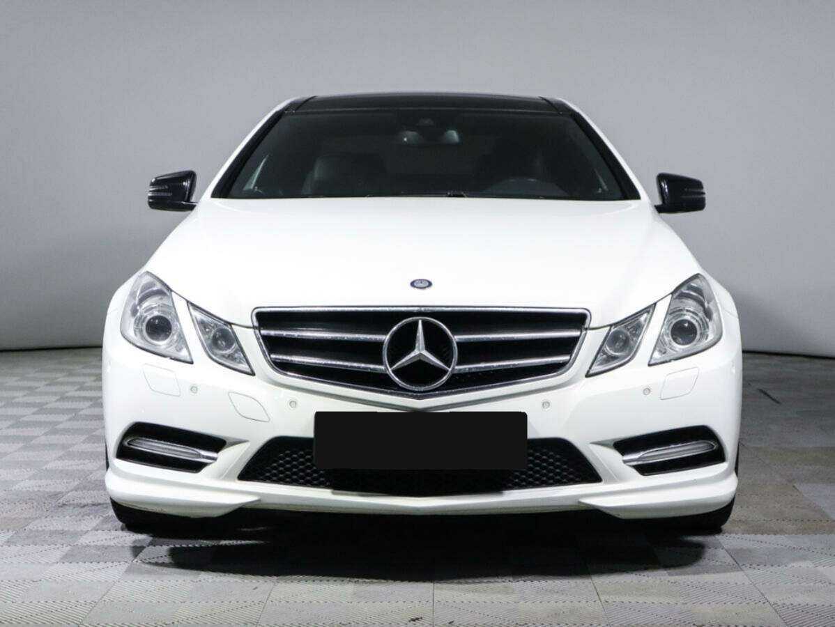 Продажа Б/У Мерседес-Бенц Е-Класс. Фото: #1