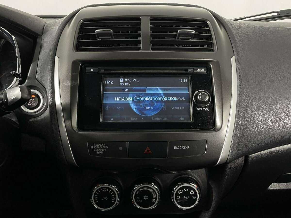 Продажа Б/У Митсубиши АС-Икс. Фото: #11