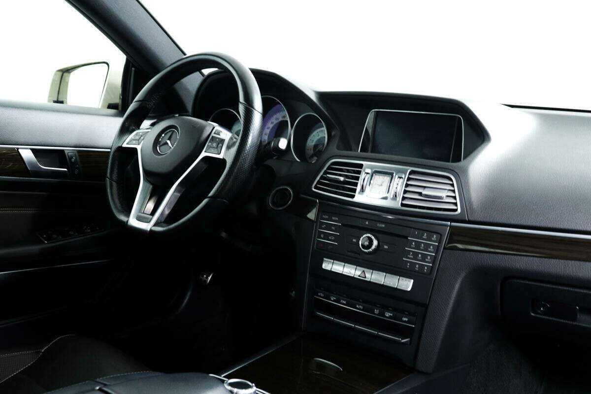 Продажа Б/У Мерседес-Бенц Е-Класс. Фото: #7