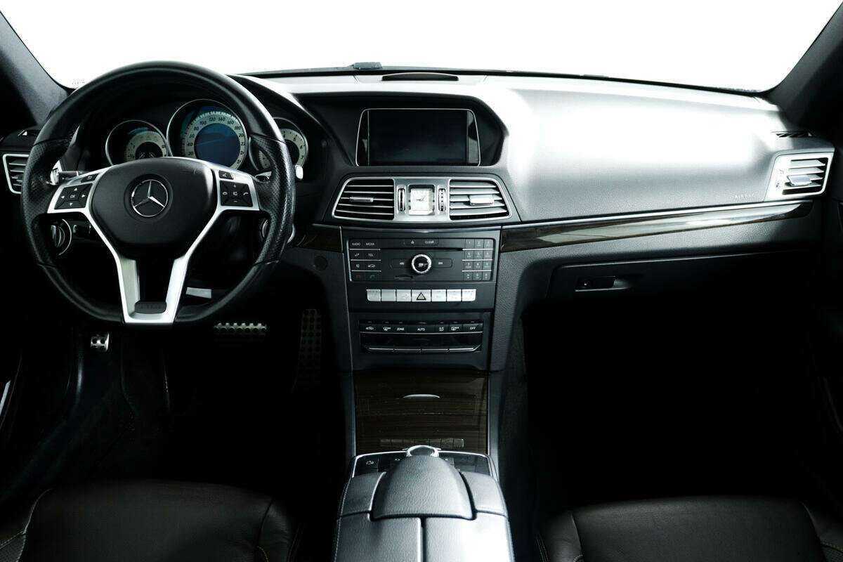 Продажа Б/У Мерседес-Бенц Е-Класс. Фото: #9