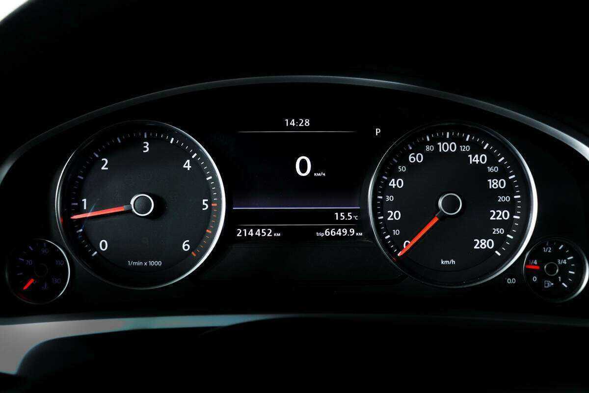 Продажа Б/У Фольксваген Туарег. Фото: #8