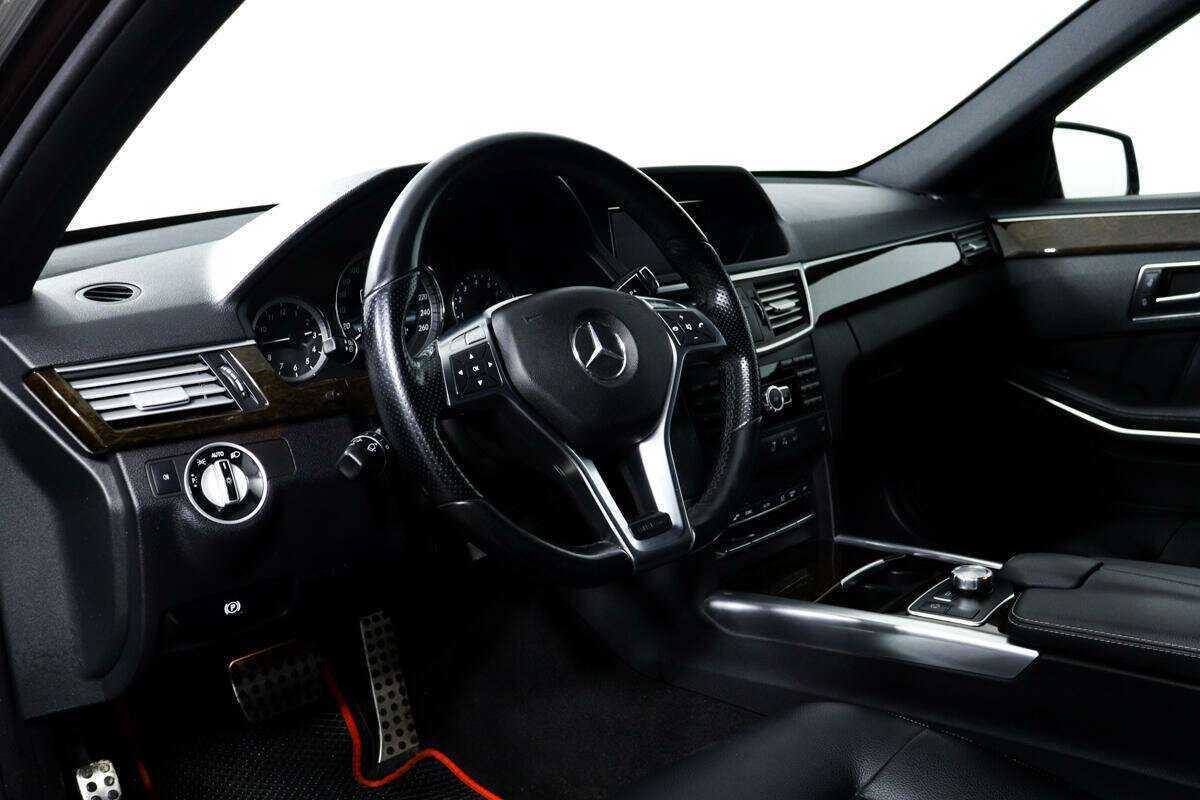 Продажа Б/У Мерседес-Бенц Е-Класс. Фото: #12