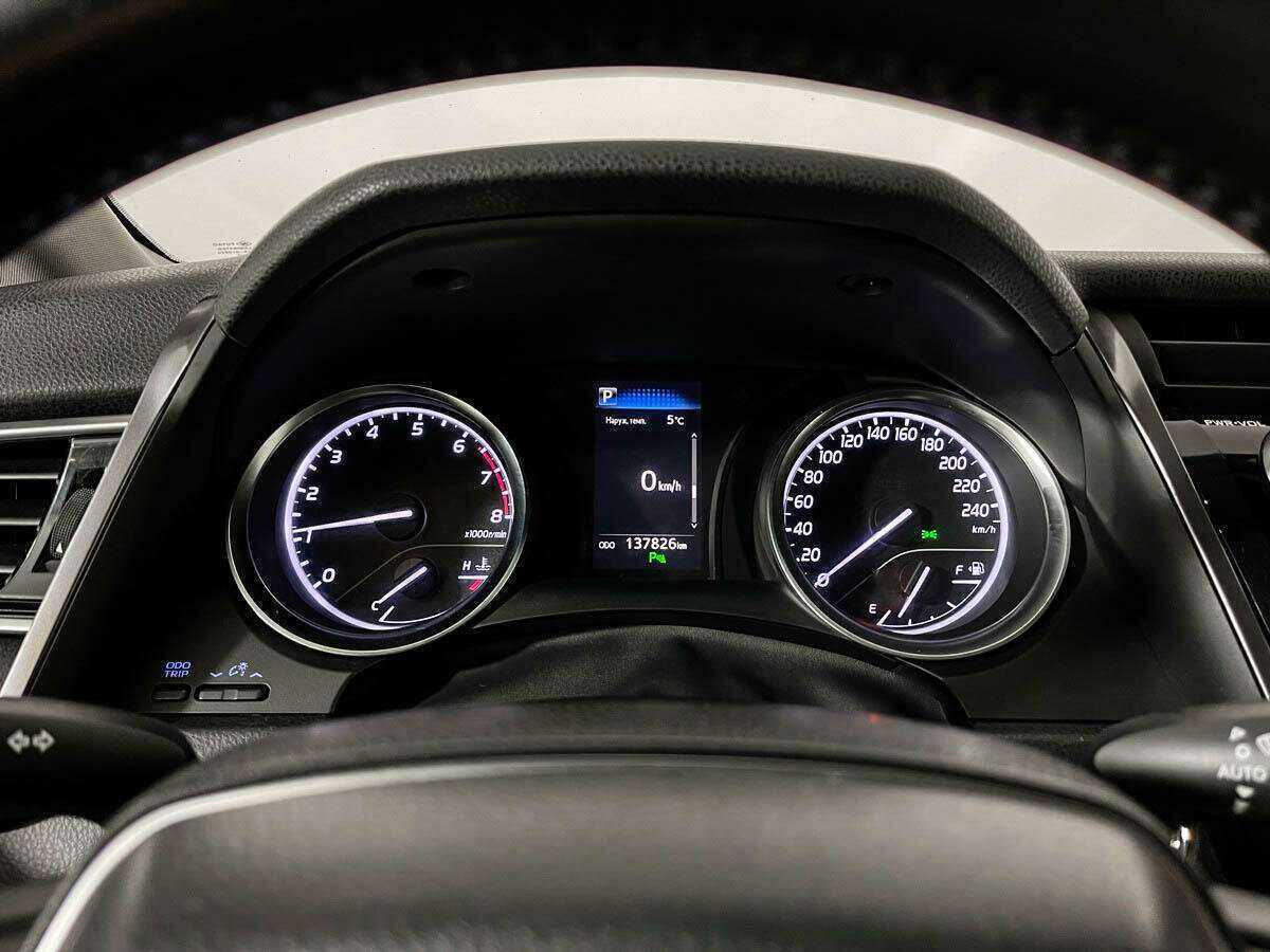 Продажа Б/У Тойота Камри. Фото: #10