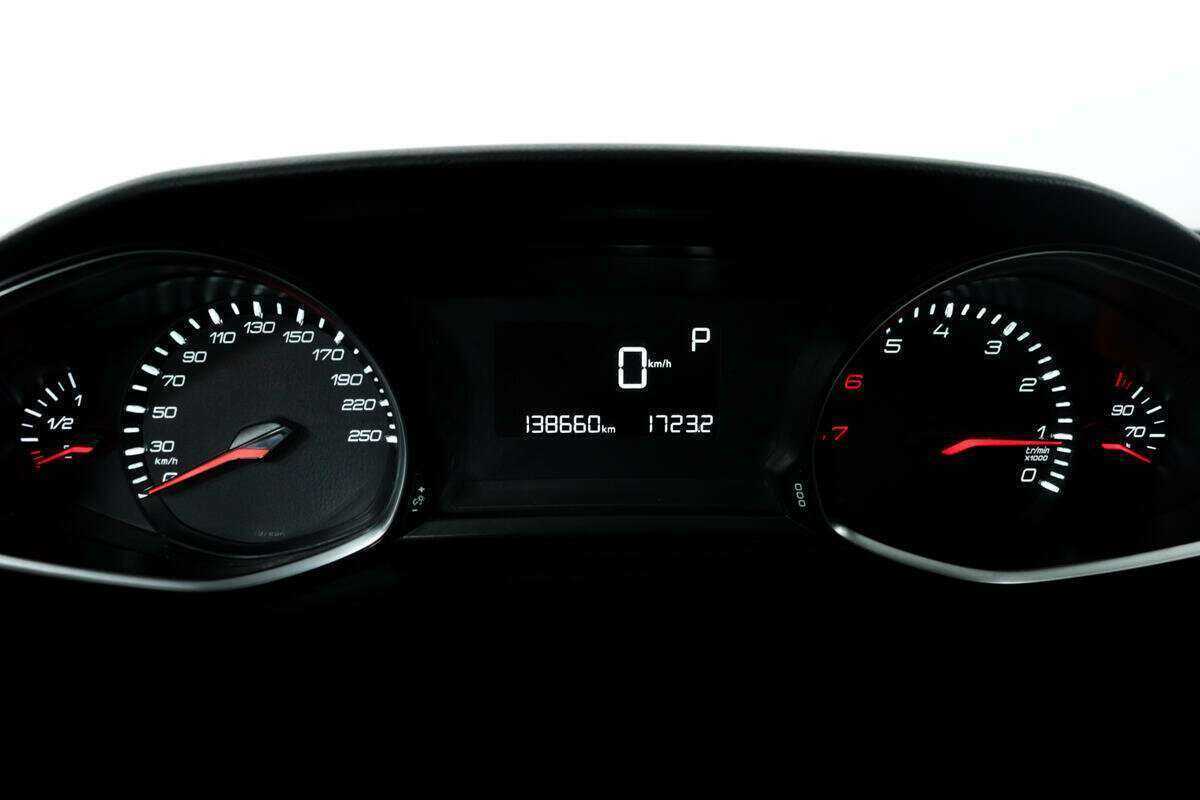 Продажа Б/У Пежо 308. Фото: #9