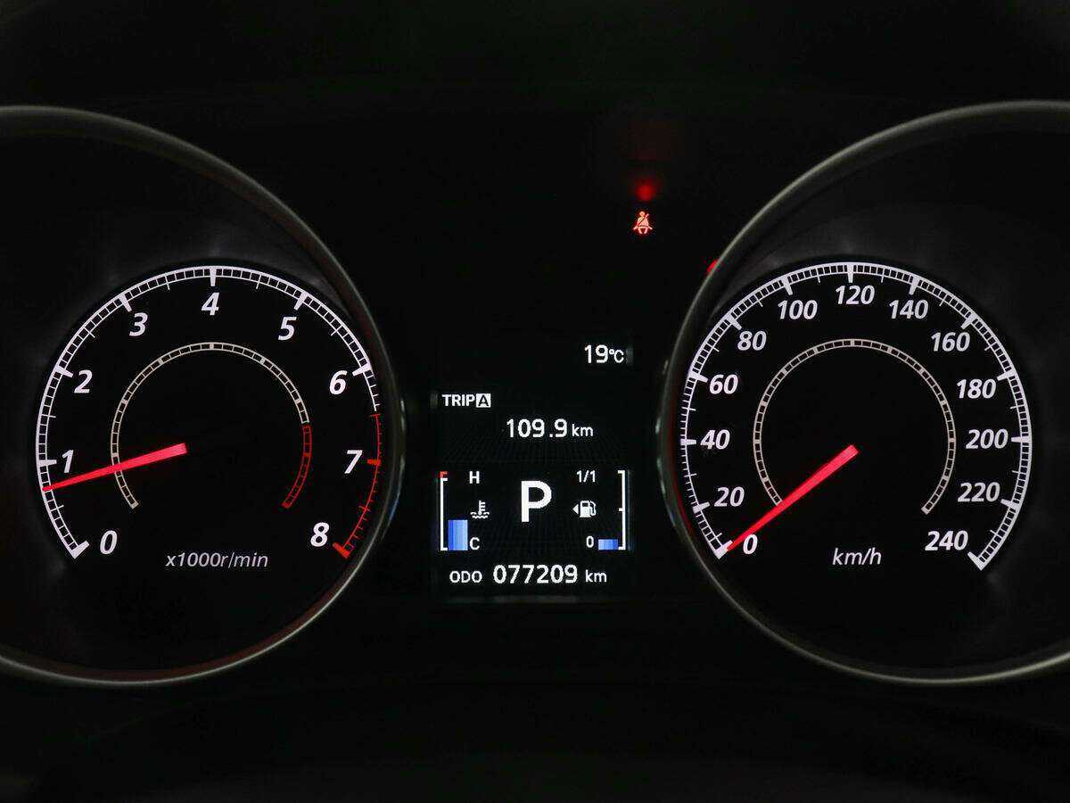 Продажа Б/У Митсубиши АС-Икс. Фото: #10