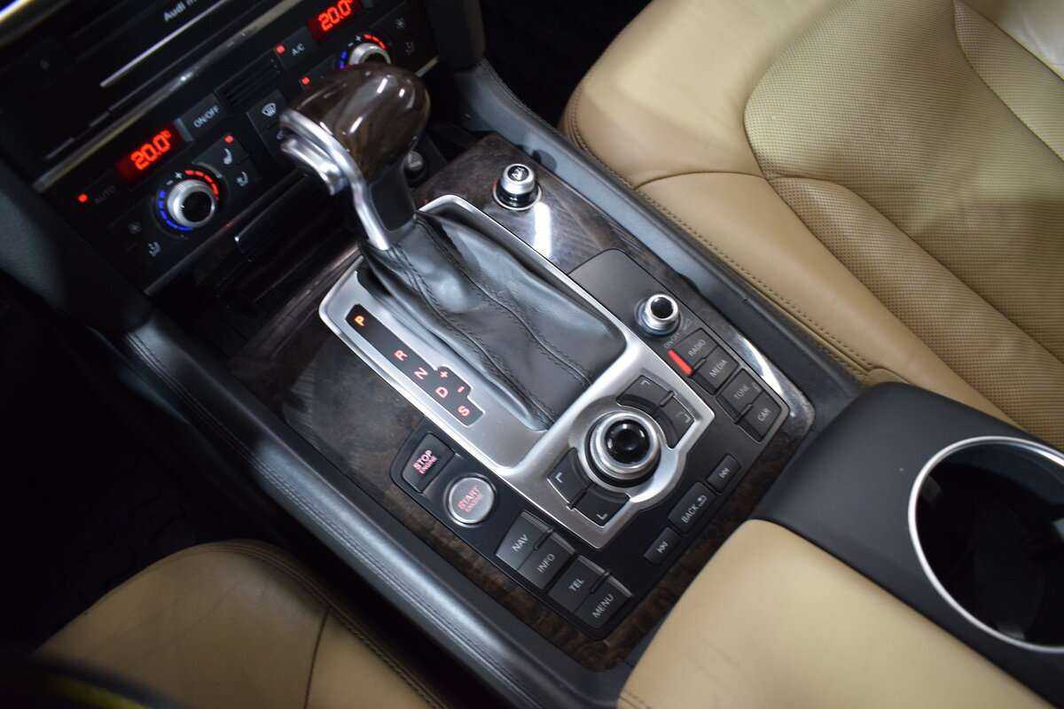 Продажа Б/У Ауди К7. Фото: #22