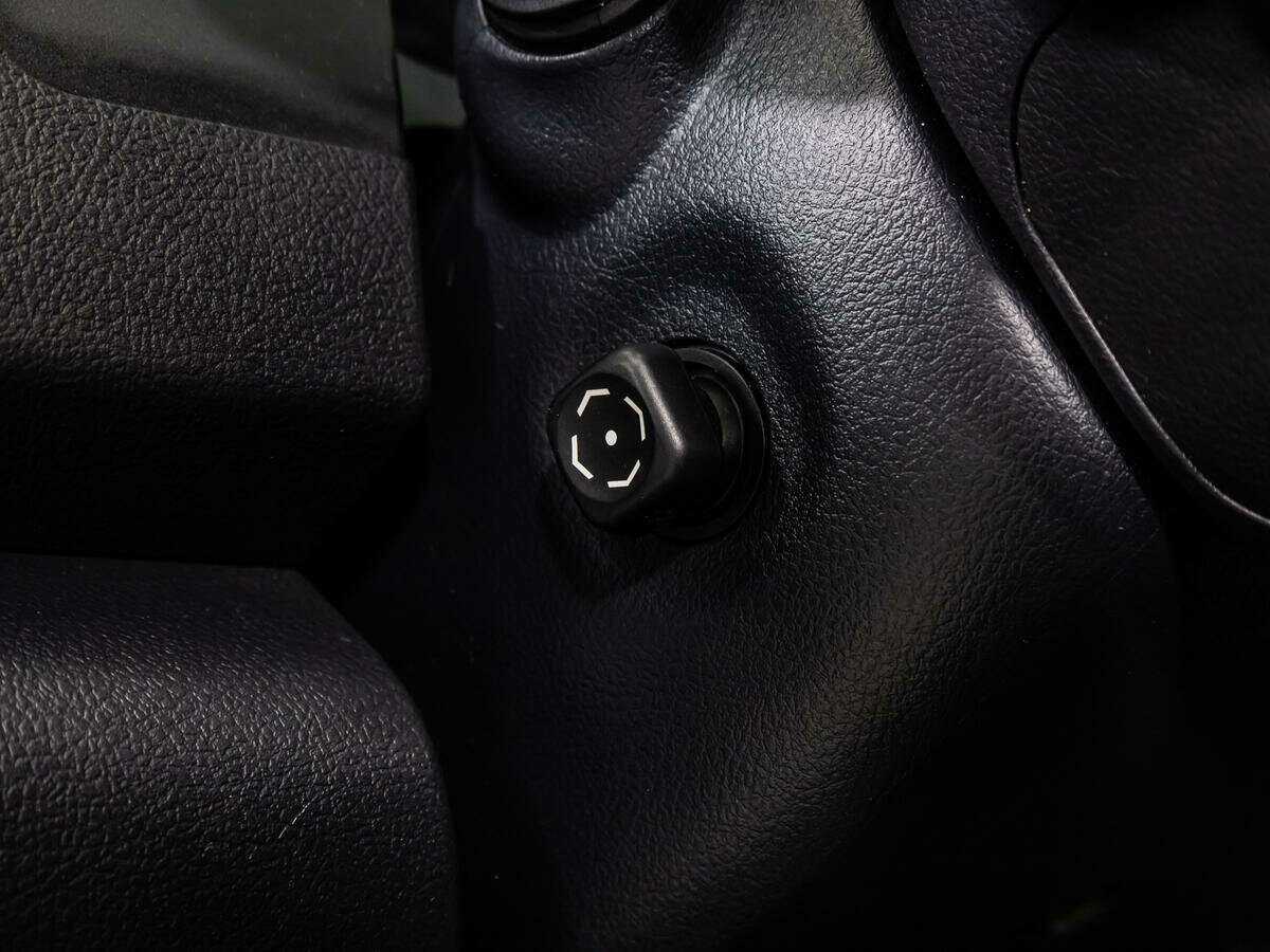 Продажа Б/У Тойота Камри. Фото: #17