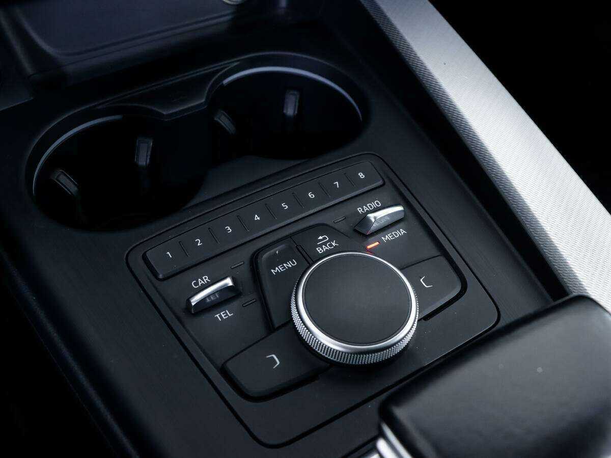 Продажа Б/У Ауди А4. Фото: #10