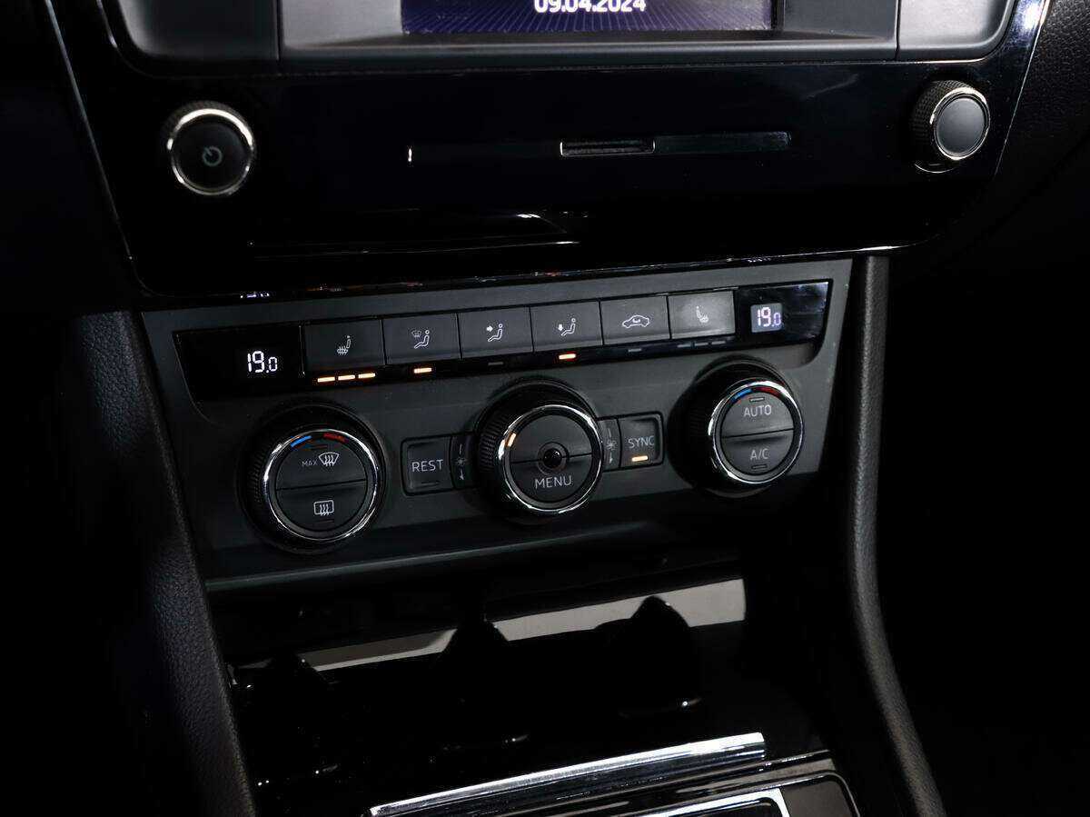 Продажа Б/У Шкода Суперб. Фото: #11