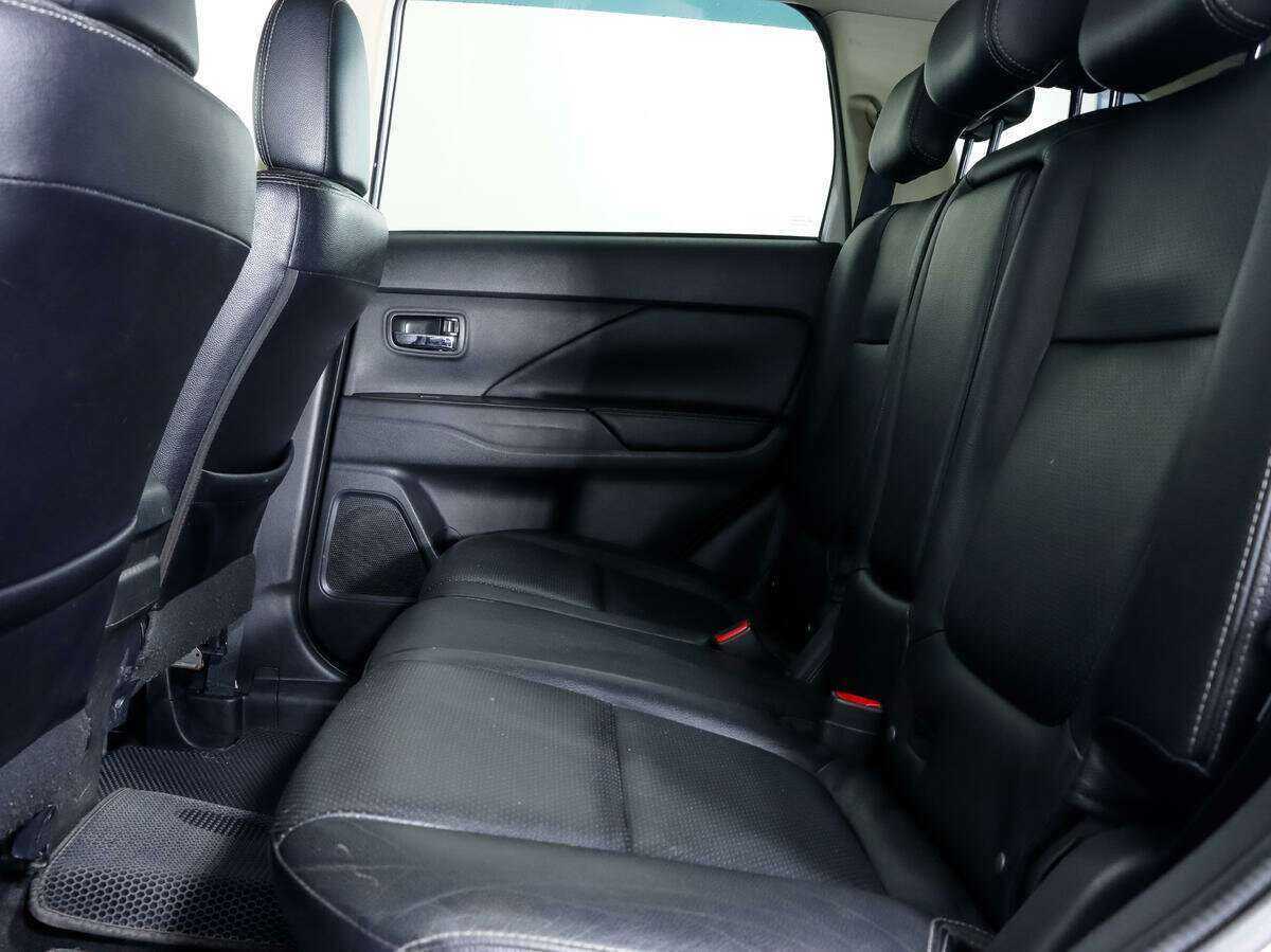 Продажа Б/У Митсубиши Оутлэндер. Фото: #10